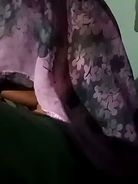 Pooja Love143 online show from February 17, 2026, 4:37 pm