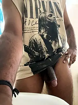 Snapshot of sexyindiecock chatting on January 11, 2026, 7:48 am sexyindiecock online show from January 11, 2026, 7:48 am