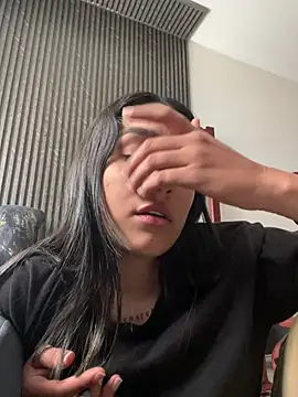 Snapshot of Val12777 chatting on January 16, 2026, 5:50 pm Val12777 online show from January 16, 2026, 5:50 pm