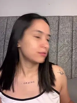 Snapshot of Val12777 chatting on February 2, 2026, 11:53 am Val12777 online show from February 2, 2026, 11:53 am