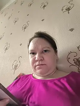 Snapshot of -Queen- chatting on February 1, 2026, 6:44 am -Queen- online show from February 1, 2026, 6:44 am