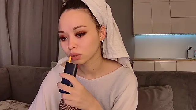 Snapshot of janeLoveSweetHeart chatting on April 2, 2026, 6:14 pm janeLoveSweetHeart online show from April 2, 2026, 6:14 pm