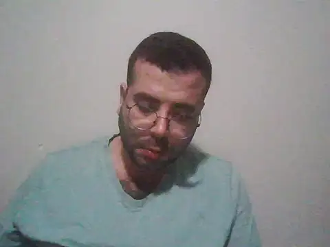 Snapshot of kkadam1 chatting on May 11, 2026, 5:43 pm kkadam1 online show from May 11, 2026, 5:43 pm