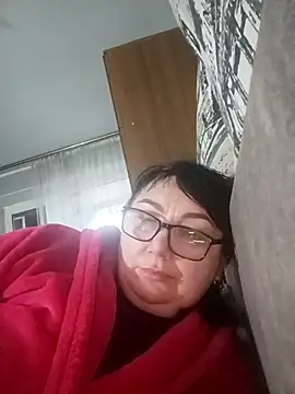 Snapshot of MariSwan222 chatting on December 17, 2025, 1:49 pm MariSwan222 online show from December 17, 2025, 1:49 pm