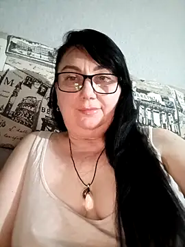Snapshot of MariSwan222 chatting on May 14, 2026, 8:39 pm MariSwan222 online show from May 14, 2026, 8:39 pm
