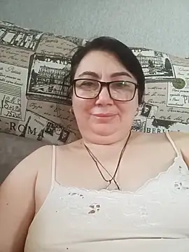 Snapshot of MariSwan222 chatting on April 6, 2026, 8:26 am MariSwan222 online show from April 6, 2026, 8:26 am