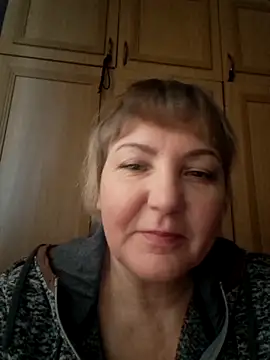 Snapshot of StellaLove777 chatting on December 17, 2025, 9:25 am StellaLove777 online show from December 17, 2025, 9:25 am