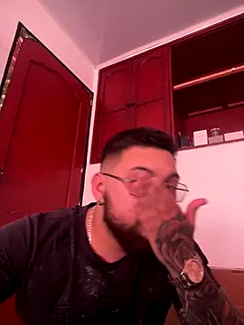 JCardona69 online show from December 14, 2025, 8:25 pm