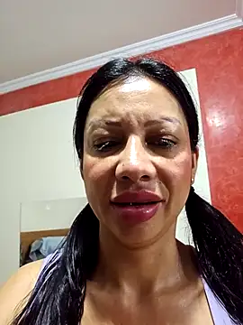 Snapshot of Grace_Velvet chatting on April 22, 2026, 9:49 am Grace Velvet online show from April 22, 2026, 9:49 am