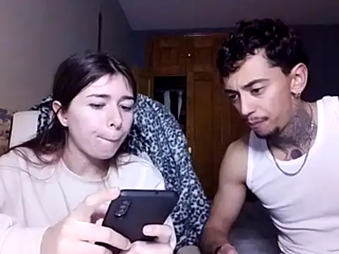 sorbetedeframbuesa68 online show from February 17, 2026, 7:33 pm