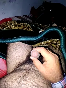 Snapshot of aman4404 chatting on February 16, 2026, 4:38 pm aman4404 online show from February 16, 2026, 4:38 pm