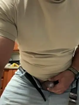 tigre6911 online show from April 19, 2026, 8:48 am