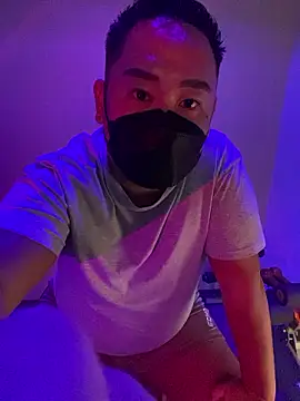 Snapshot of fxckin_fxckin chatting on December 17, 2025, 11:15 am fxckin fxckin online show from December 17, 2025, 11:15 am