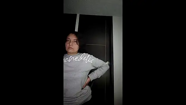 SOFIA2104 online show from March 19, 2026, 4:56 am