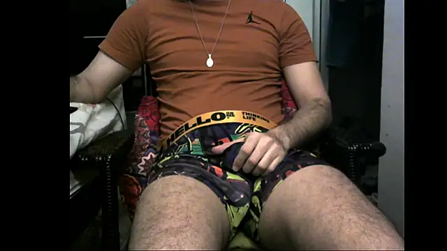 Snapshot of 3LEGSSS chatting on February 2, 2026, 9:03 pm 3LEGSSS online show from February 2, 2026, 9:03 pm