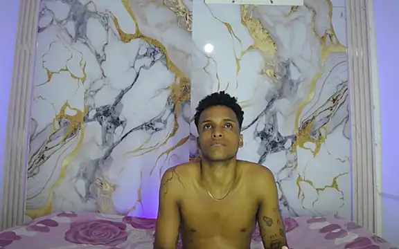 Snapshot of Damian_and_theo chatting on February 8, 2026, 7:33 pm Damian and theo online show from February 8, 2026, 7:33 pm