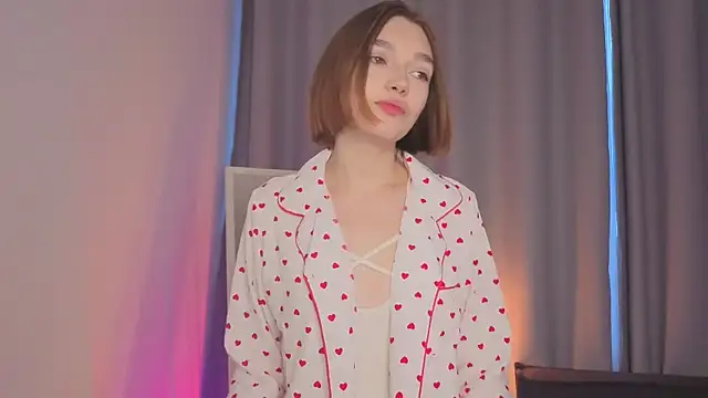 Snapshot of Leyla_crsh chatting on January 11, 2026, 5:03 am Leyla crsh online show from January 11, 2026, 5:03 am