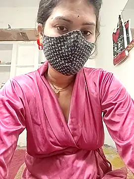 Snapshot of Cut_madhuri chatting on April 30, 2026, 4:41 am Cut madhuri online show from April 30, 2026, 4:41 am