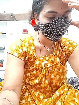 Snapshot of Cut_madhuri chatting on March 23, 2026, 1:44 pm Cut madhuri online show from March 23, 2026, 1:44 pm