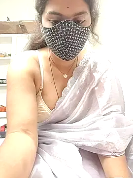 Snapshot of Cut_madhuri chatting on March 10, 2026, 7:56 am Cut madhuri online show from March 10, 2026, 7:56 am