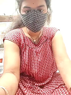 Snapshot of Cut_madhuri chatting on March 15, 2026, 9:49 am Cut madhuri online show from March 15, 2026, 9:49 am