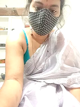 Snapshot of Cut_madhuri chatting on March 10, 2026, 8:02 pm Cut madhuri online show from March 10, 2026, 8:02 pm