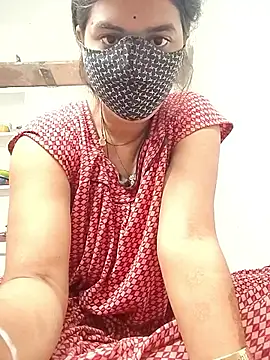 Snapshot of Cut_madhuri chatting on March 2, 2026, 5:19 am Cut madhuri online show from March 2, 2026, 5:19 am