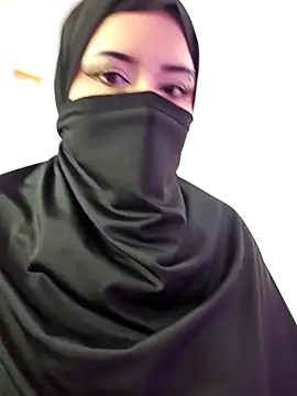 Snapshot of Dalia_Reem chatting on December 16, 2025, 12:20 pm Dalia Reem online show from December 16, 2025, 12:20 pm