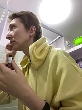 Snapshot of Sensual_Flower chatting on February 26, 2026, 7:08 am Sensual Flower online show from February 26, 2026, 7:08 am