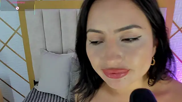 Snapshot of ZaraVesari chatting on March 19, 2026, 7:36 pm ZaraVesari online show from March 19, 2026, 7:36 pm