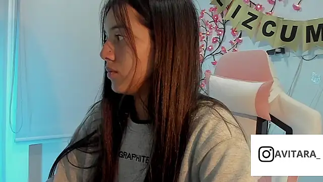 vanesita  online show from February 10, 2026, 1:15 am