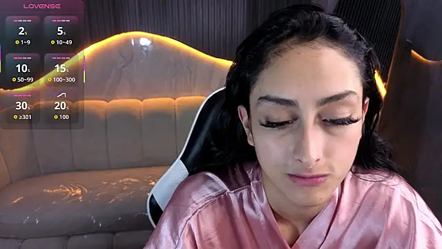 Tifany Tx online show from March 29, 2026, 1:40 am