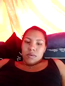 Snapshot of aNicoll chatting on December 17, 2025, 5:07 pm aNicoll online show from December 17, 2025, 5:07 pm