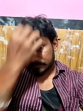 Snapshot of _alexzz1155_ chatting on December 16, 2025, 6:06 am alexzz1155 online show from December 16, 2025, 6:06 am