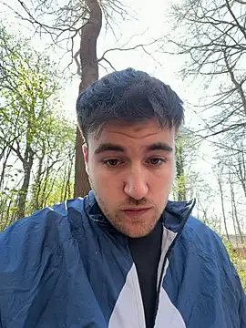 KinkyLovePublic online show from April 21, 2026, 3:40 pm