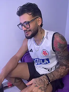 thedragonboyxxx online show from December 22, 2025, 12:11 am