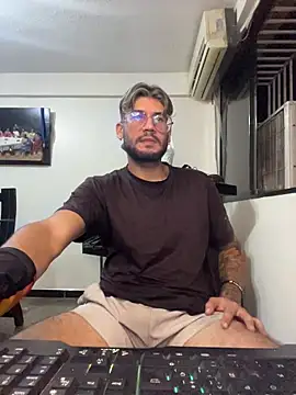 thedragonboyxxx online show from March 23, 2026, 4:01 am