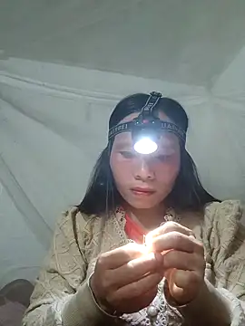 Lila-002 online show from December 18, 2025, 2:10 pm