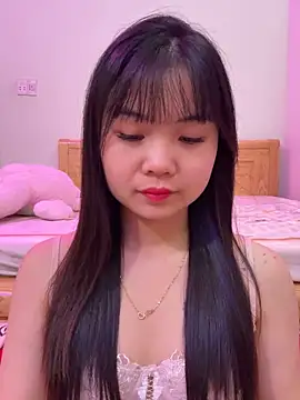 Snapshot of ___KARA___ chatting on February 3, 2026, 1:16 am KARA online show from February 3, 2026, 1:16 am