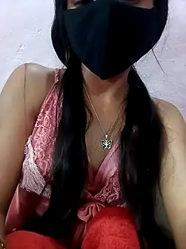 Snapshot of Honey_Pixifly chatting on December 18, 2025, 6:23 pm Honey Pixifly online show from December 18, 2025, 6:23 pm