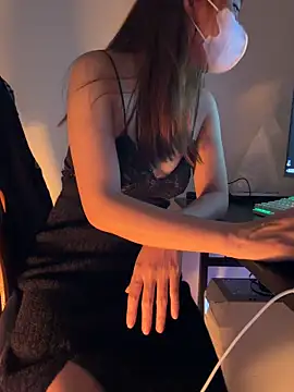 Snapshot of Sophia69-sweet chatting on February 8, 2026, 6:05 pm Sophia69-sweet online show from February 8, 2026, 6:05 pm