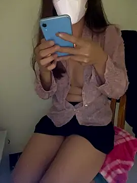 Snapshot of Sophia69-sweet chatting on January 9, 2026, 5:42 pm Sophia69-sweet online show from January 9, 2026, 5:42 pm