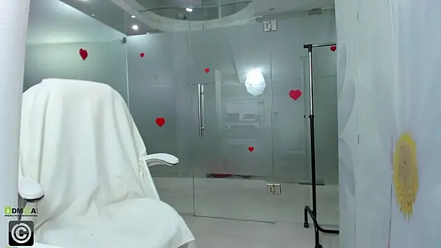 missdominna online show from March 24, 2026, 3:50 am