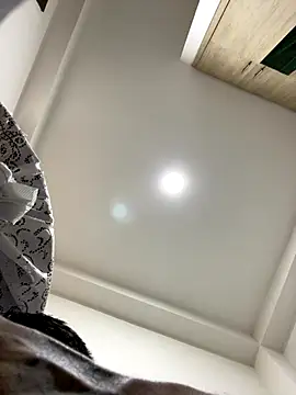 Snapshot of Andyhotsohw chatting on December 16, 2025, 7:40 pm Andyhotsohw online show from December 16, 2025, 7:40 pm