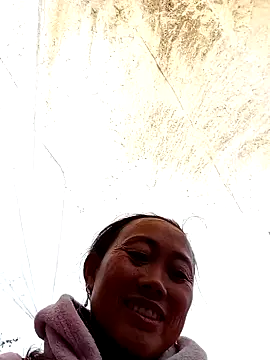 Snapshot of lemon-beo chatting on December 16, 2025, 7:45 am lemon-beo online show from December 16, 2025, 7:45 am