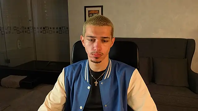 KaydenDrew online show from April 7, 2026, 4:14 am