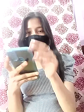 Snapshot of Naina-new chatting on December 16, 2025, 9:02 am Naina-new online show from December 16, 2025, 9:02 am