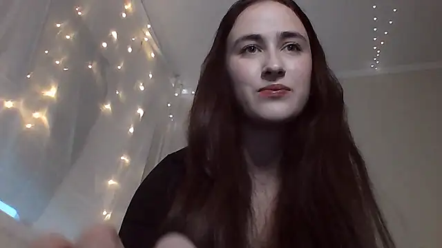 moonhigl online show from December 16, 2025, 12:31 pm