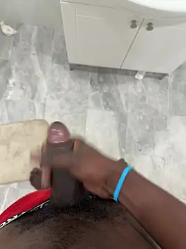 Snapshot of Sweetley chatting on March 21, 2026, 1:18 am Sweetley online show from March 21, 2026, 1:18 am