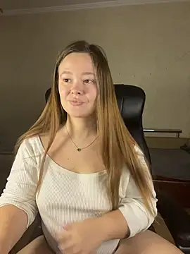 CaramelleSugarr online show from February 18, 2026, 5:42 pm